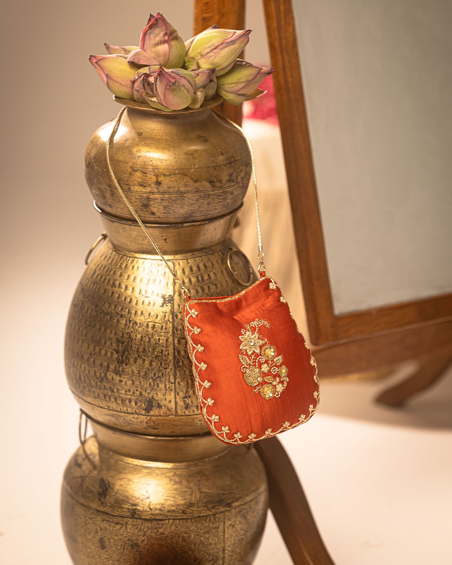Rust-Gold Handcrafted Batuva