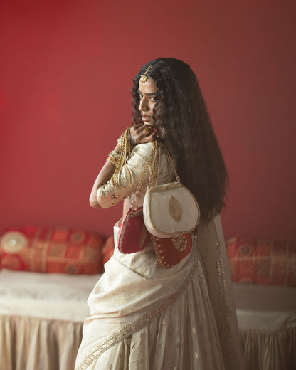 Rose Pink Zari Signature Batuva