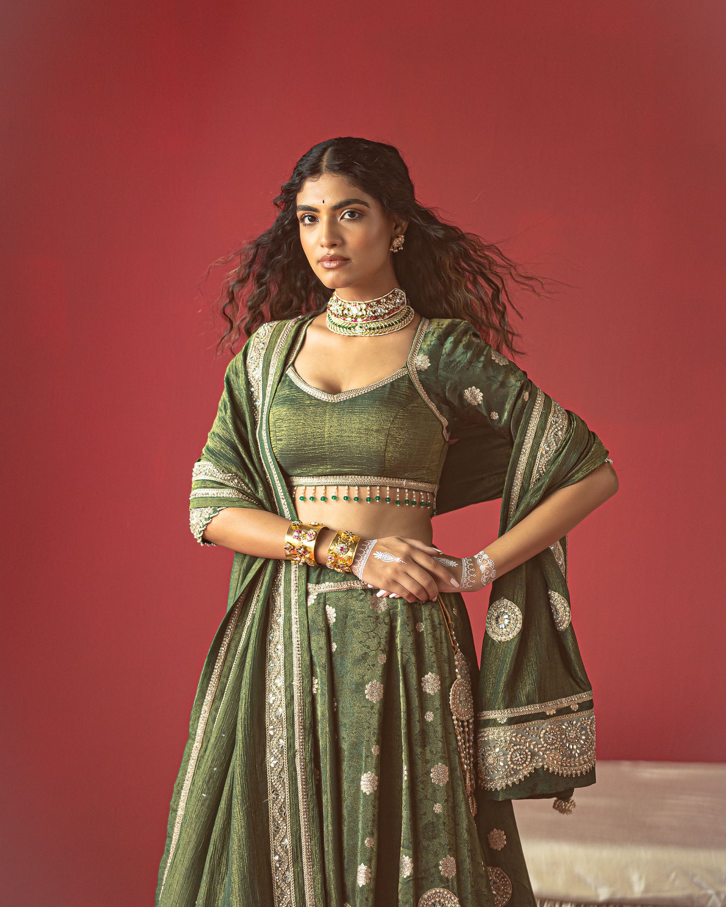Green self lehenga with Bold pallu Duppata