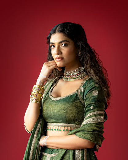 Green self lehenga with Bold pallu Duppata