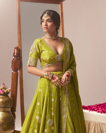 Liril self lehenga with bold pallu Duppata