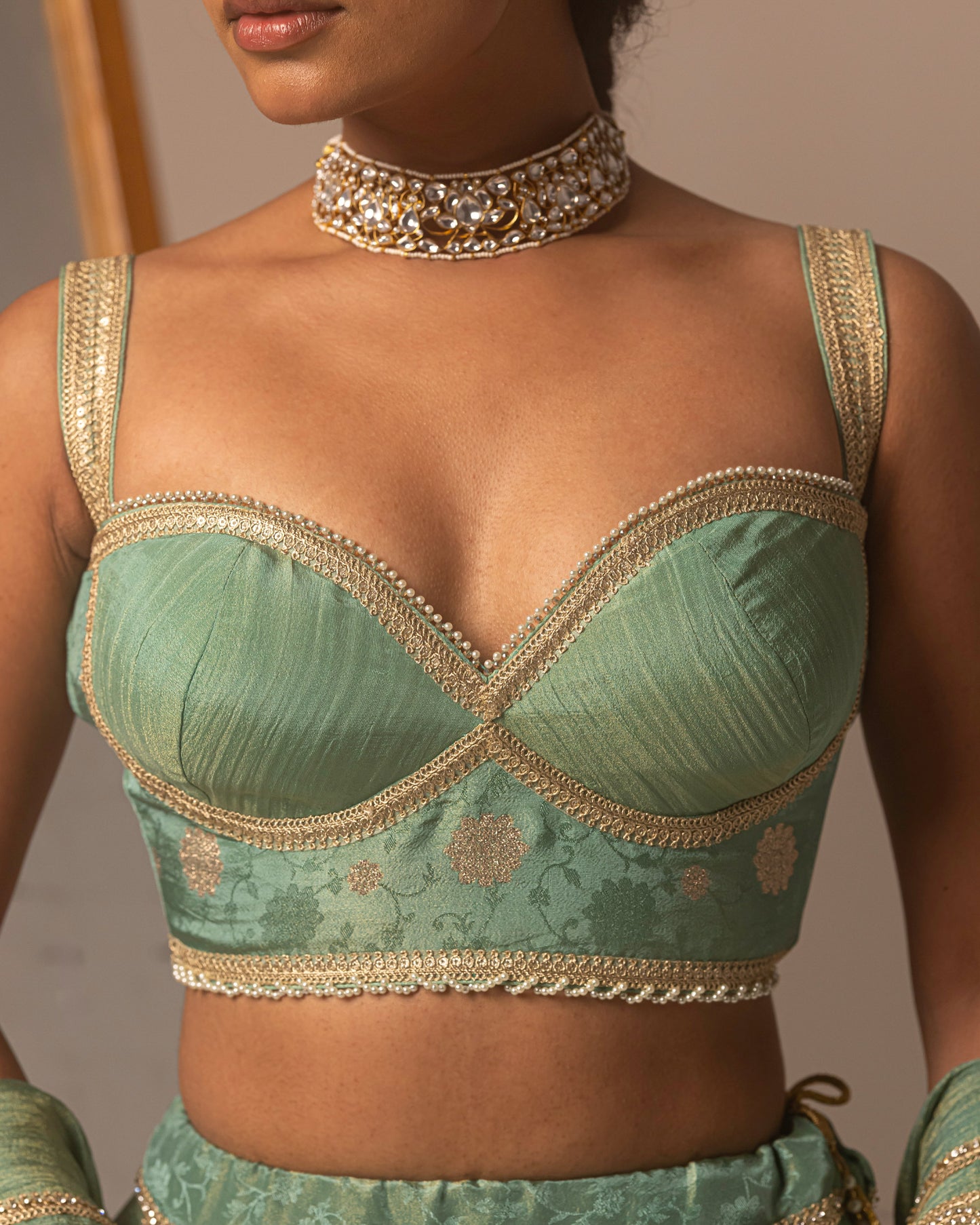 Rama self lehenga with bold pallu Duppata