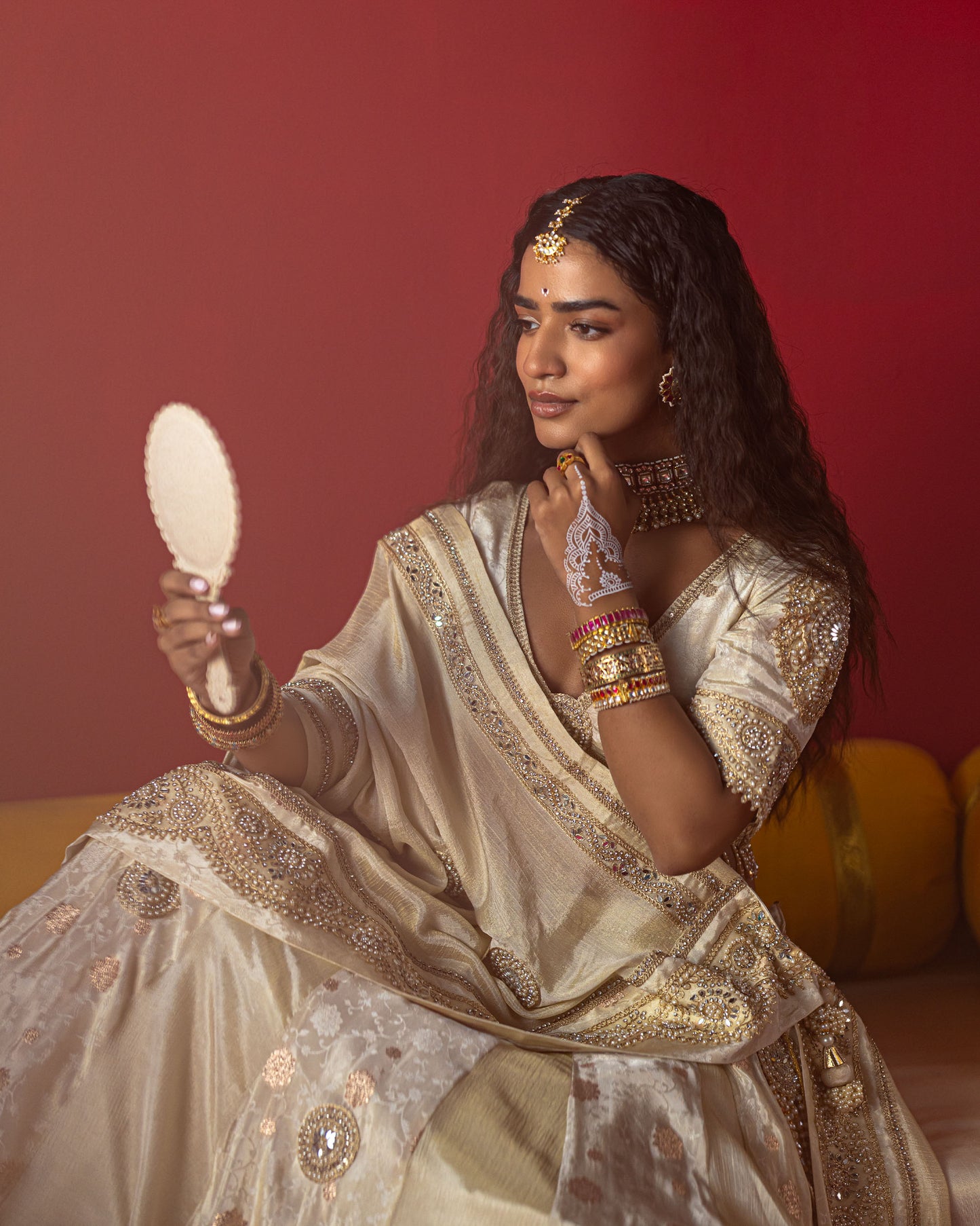 OffWhite self lehenga with bold pallu Duppata