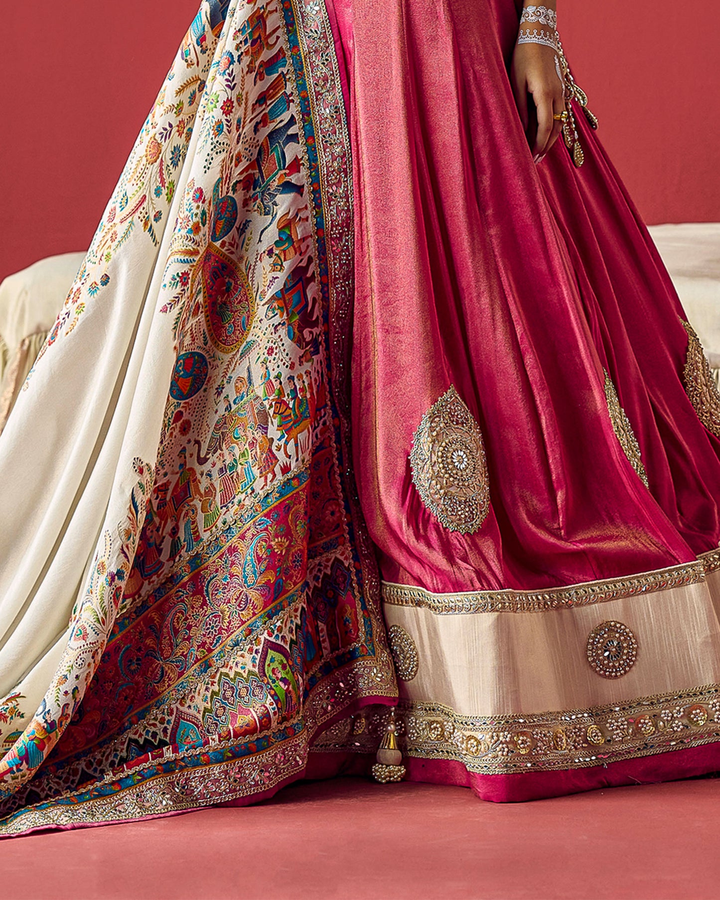 Rani lehenga with white position print duppata
