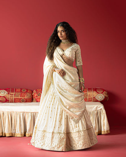 Off-white Jari Tissue Lehenga set