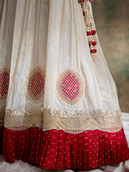 Offwhite Lehenga Choli with Rani Bandhani Dupatta